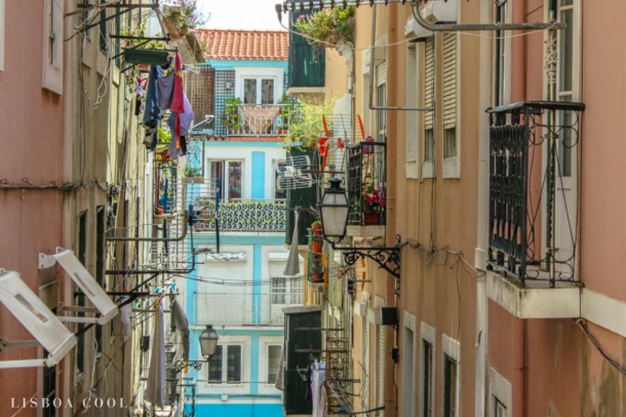 Appartamento Blue Urban Alfama Lisbona Esterno foto