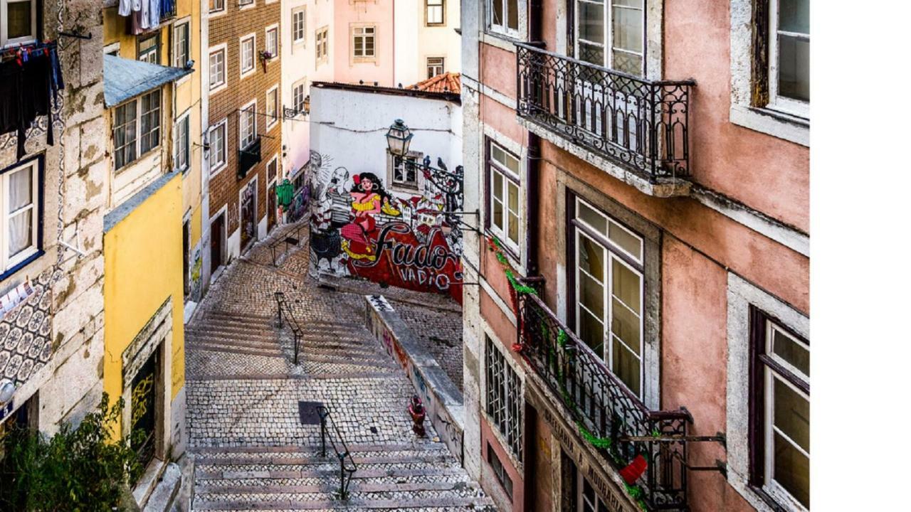 Appartamento Blue Urban Alfama Lisbona Esterno foto